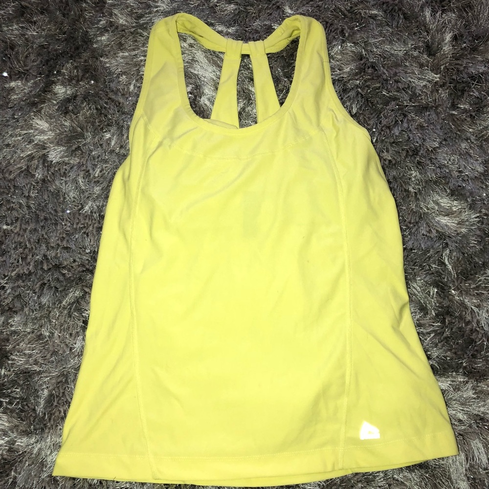 Reebok Workout Tank Top w/ built in Bra
